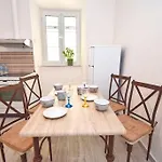 아파트 Traditional House With Ivy Garden Corfu (city)