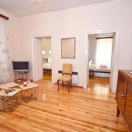 아파트 Traditional House With Ivy Garden Corfu (city)